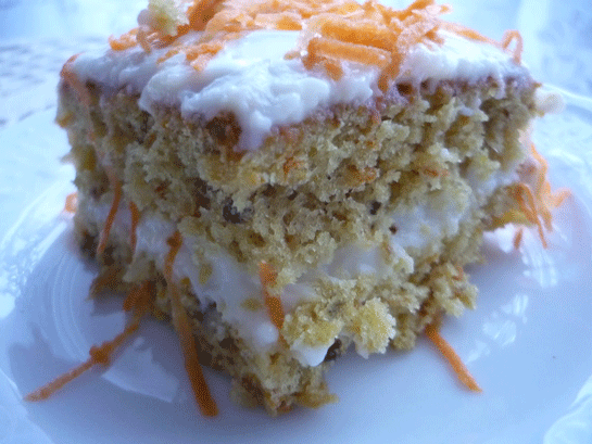 Havuçlu Kremalı Kek Tarifi ve Malzemeleri