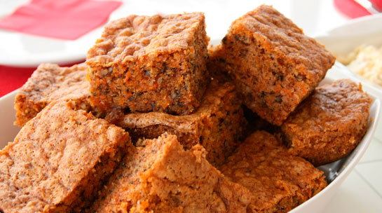 Havuçlu Tarçınlı Cevizli Kek Tarifi